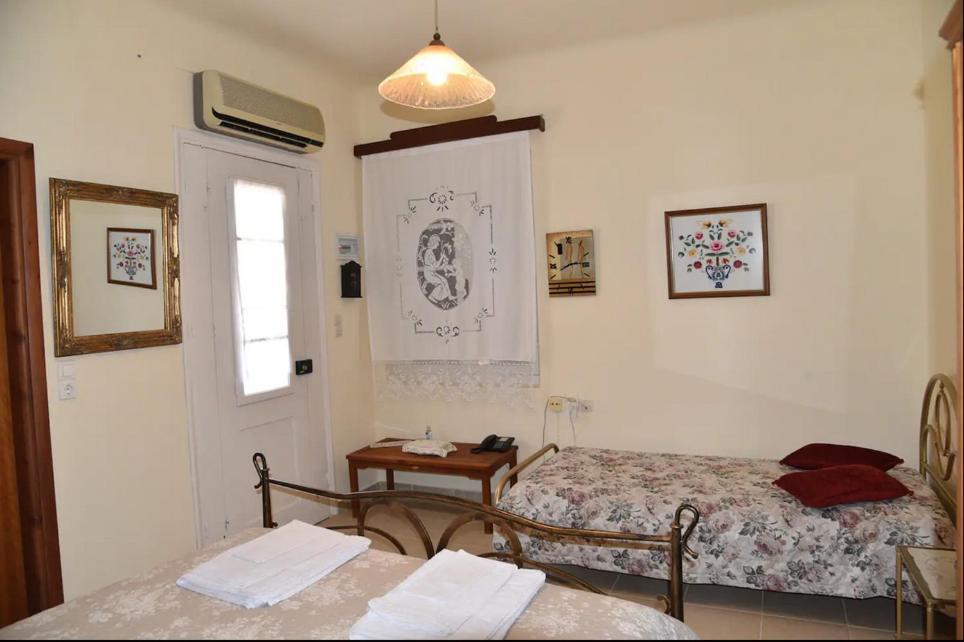 Latsida Traditional Residence With Terrace מראה חיצוני תמונה