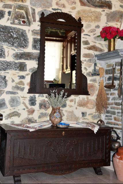 Latsida Traditional Residence With Terrace מראה חיצוני תמונה